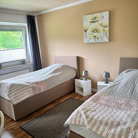 Ferienhaus Naehe Bad-Gandersheim Mit 5 Schlafzimmer Winzenburg Esterno foto