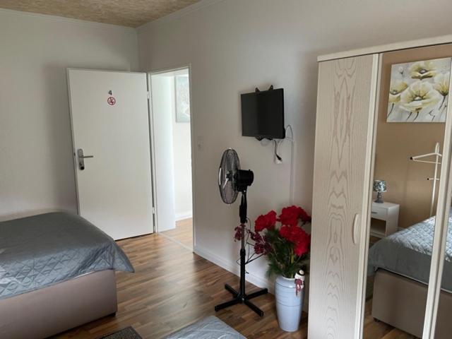 Ferienhaus Naehe Bad-Gandersheim Mit 5 Schlafzimmer Winzenburg Esterno foto