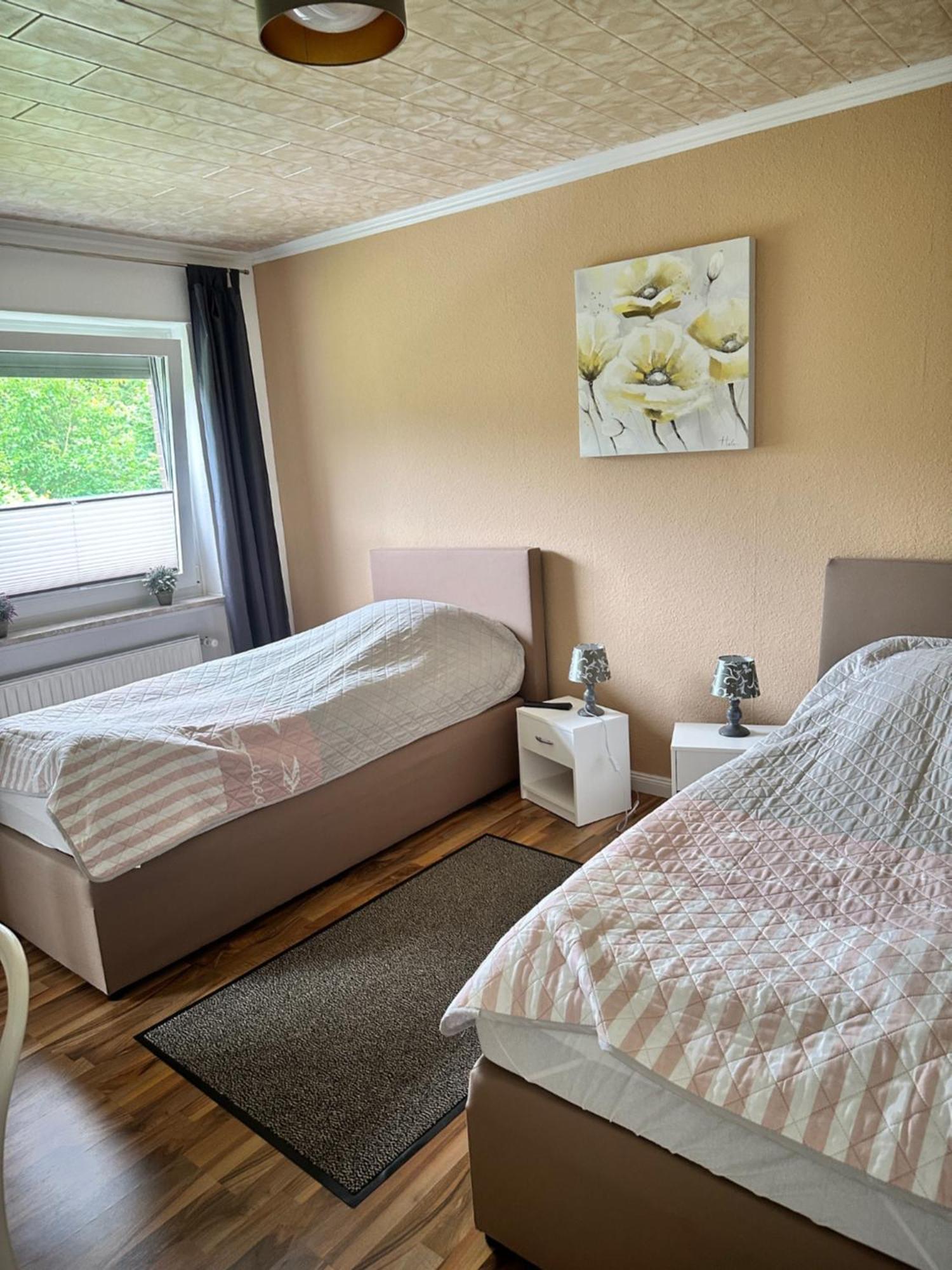 Ferienhaus Naehe Bad-Gandersheim Mit 5 Schlafzimmer Winzenburg Esterno foto