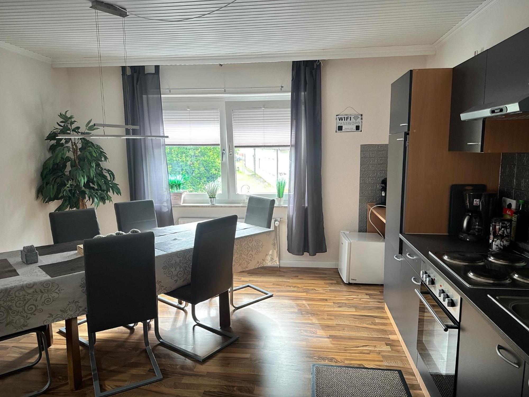 Ferienhaus Naehe Bad-Gandersheim Mit 5 Schlafzimmer Winzenburg Esterno foto